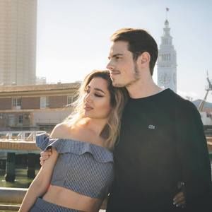 Meet your Posher, Adelina